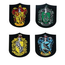 Vier Harry Potter Huis Emblemen